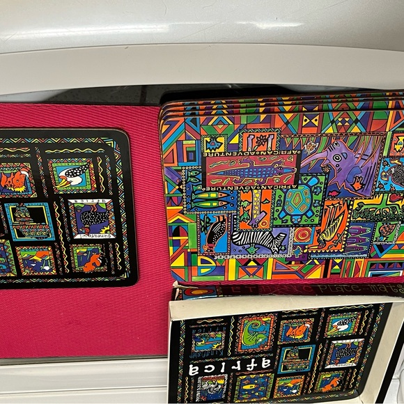 Set of Ethnic Placemats - Picture 3 of 4